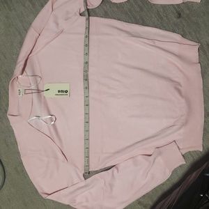 Uniq long-sleeved pink top